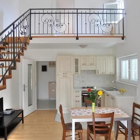 Moderne Wohnung, Ideal Fuer Eine Stadterkundung Appartement